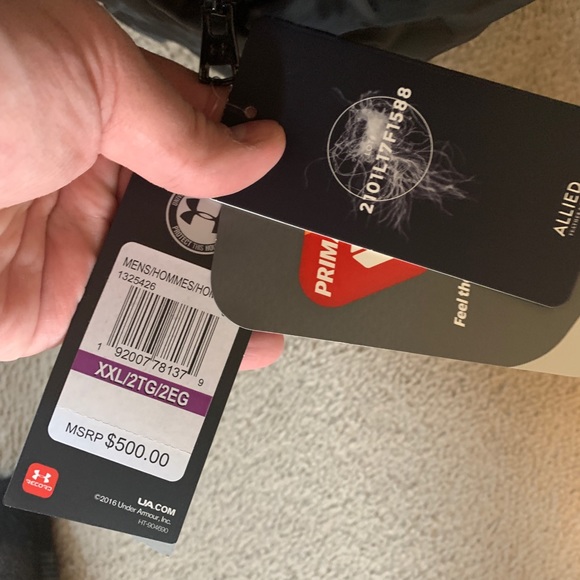 Men’s under armor coat - Picture 3 of 8